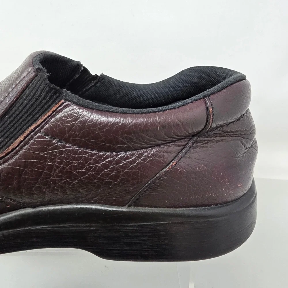 SAS Slip On Loafers Mens 9 M Soft Step Tripad Comfort Brown Leather Shoes Fair
